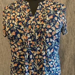 Pretty Floral XL Short Sleeve Blouse